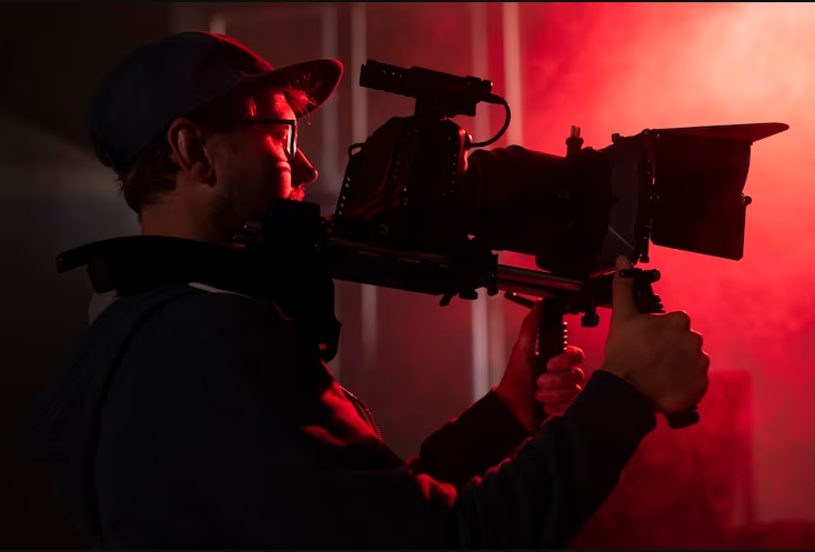 The Art of Cinematography: Enhancing Your Videos with Overlay and Lens Flare Effects